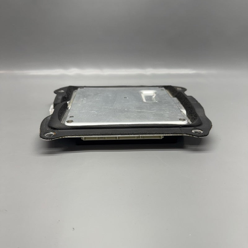 1048860-00-B TESLA MODEL X RIGHT FRONT DOOR CONTROL MODULE 2016 2017 2018 2019 2020 OEM