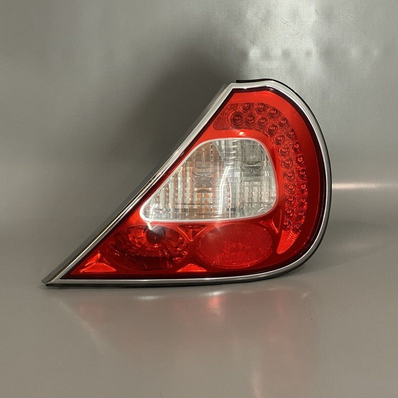 XJ8 JAGUAR XJ8 XJR TAIL LIGHT RIGHT PASENGER 2004 2005 2006 2007 2008 OEM