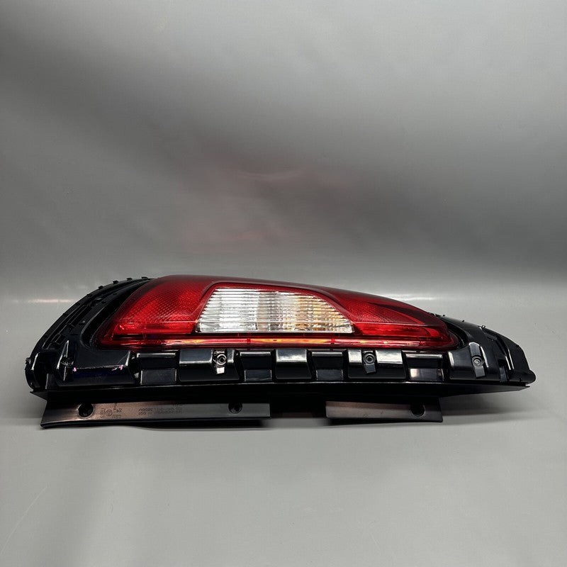 92401-2K5 KIA SOUL TAIL LIGHT LEFT DRIVER 2012 2013 OEM 92401-2K5