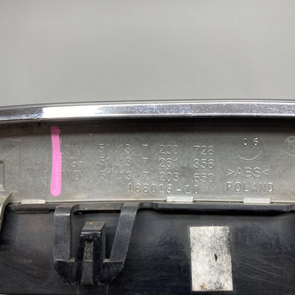 51137200728 BMW 528 GRILLE RIGHT PASSENGER SIDE 535 F10 51137200728 2011 2012 2013 OEM 