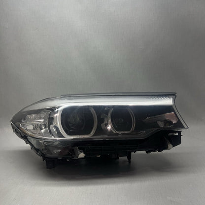 8499120 BMW 540 HEADLIGHT RIGHT PASSENGER 550 2018 2019 2020 OEM 8499120