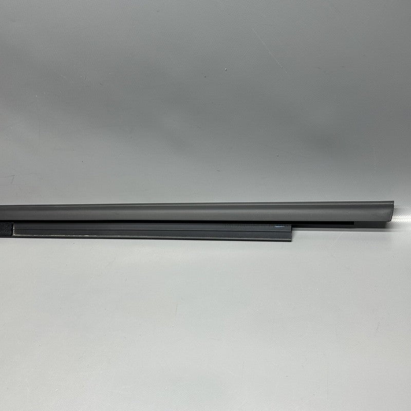 8U0837477 AUDI Q3 BELT WEATHER STRIP LEFT 2015 2016 2017 2018 OEM 8U0837477