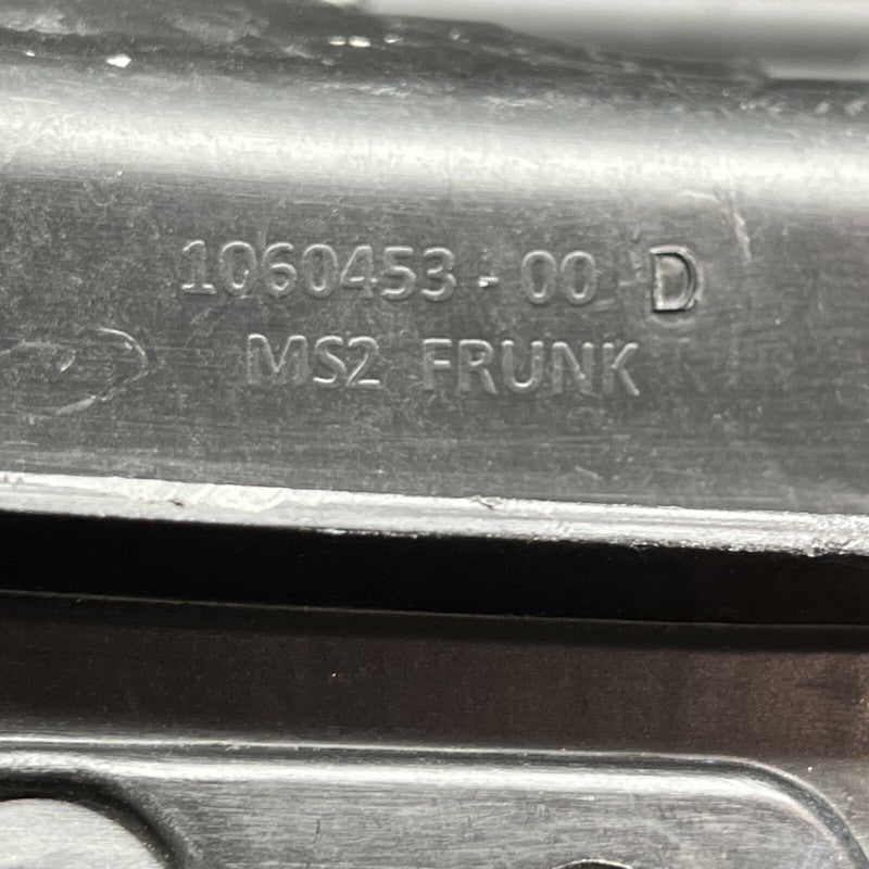 1060453-00-D TESLA MODEL S FRONT FRUNK LUGGAGE STORAGE 2016 2017 2018 2019 2020 1060453-00-D