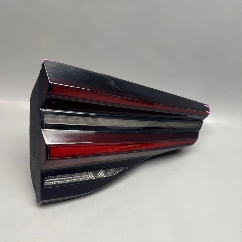 BMW X3 TAIL LIGHT INNER LEFT DRIVER 2022 2023 OEM 3946305506