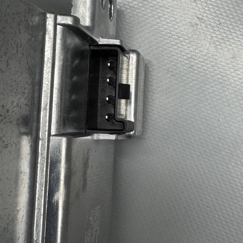 TESLA MODEL 3 WIRELESS CHARGING MODULE 2017 18 19 20 21 22  2023 17551
