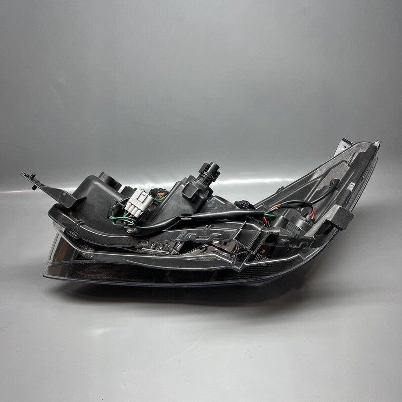 SUBARU IMPREZA HEADLIGHT RIGHT PASSENGER 2017 2018 2019 HALOGEN OEM