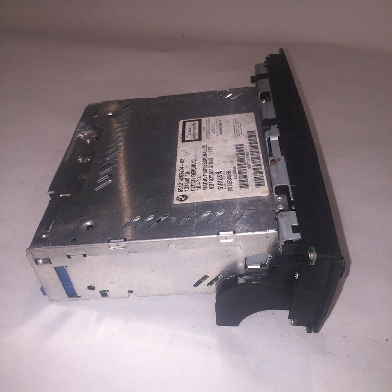 65129263474-02 BMW 128 135 E82 RADIO RECIEVER CD STERIO SIRUS 2010 2011 2012 2013 OEM