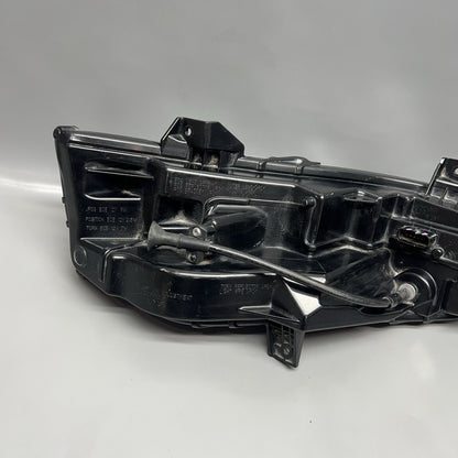 PJR3B13201AF FORD MUSTANG FOG LIGHT LEFT DRIVER 2018 2019 2020 2021 2022 OEM PJR3B13201AF