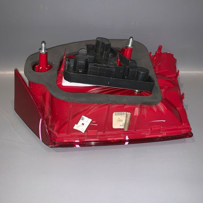 5C6945093 VOLKSWAGEN JETTA TAIL LIGHT LEFT TRUNK 5C6945093 2011 2012 2013 2014 OEM