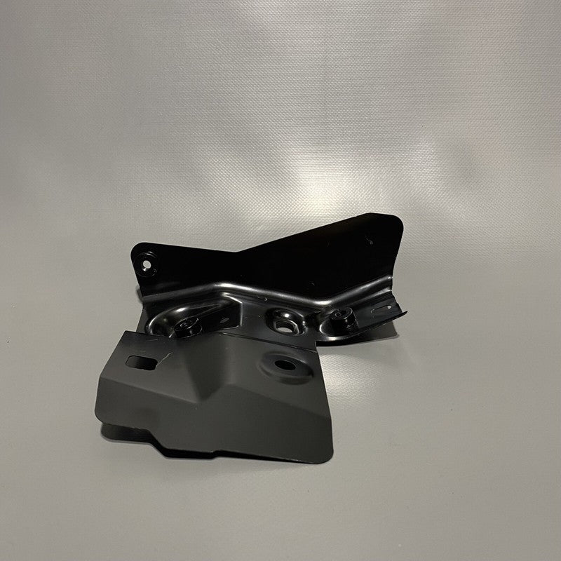 1095608-00-E TESLA MODEL 3 BIW REAR FASCIA LEFT BRACKET 1095608-00-E 2017 2018 2019 2020 OEM