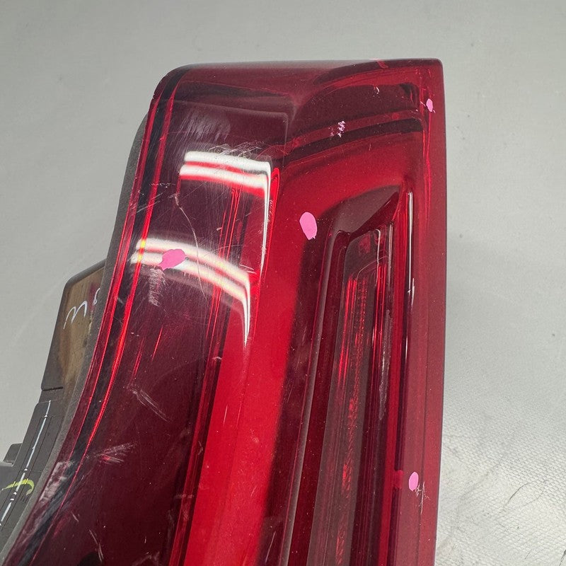 BMW X3M TAIL LIGHT RIGHT INNER PASSENGER 2018 2019 2020 2021 OEM 89853