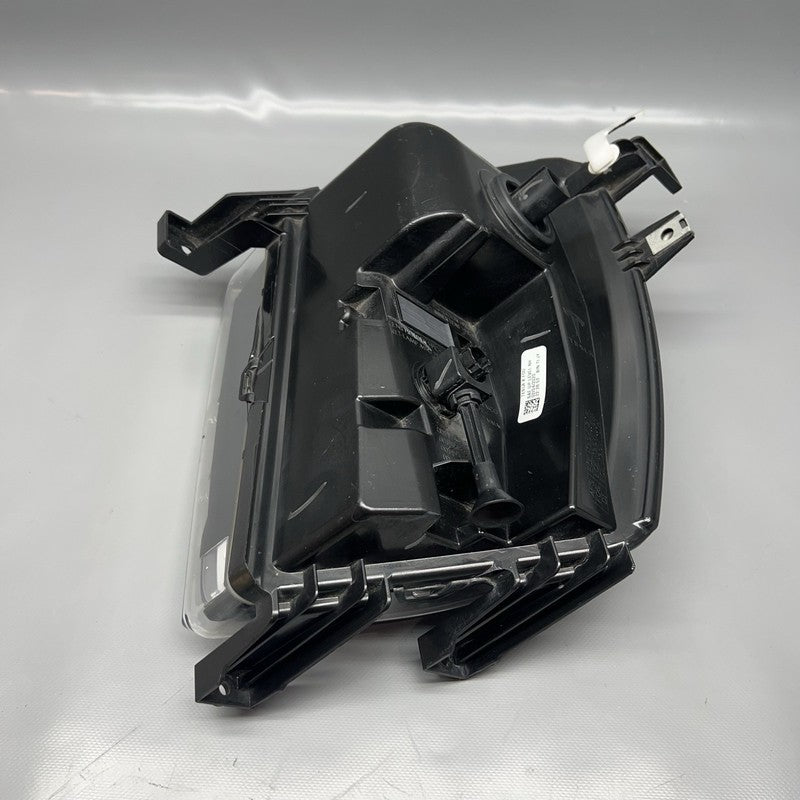 TESLA MODEL X FOG LIGHT RIGHT PASSENGER 2016 2017 2018 2019 2020 OEM