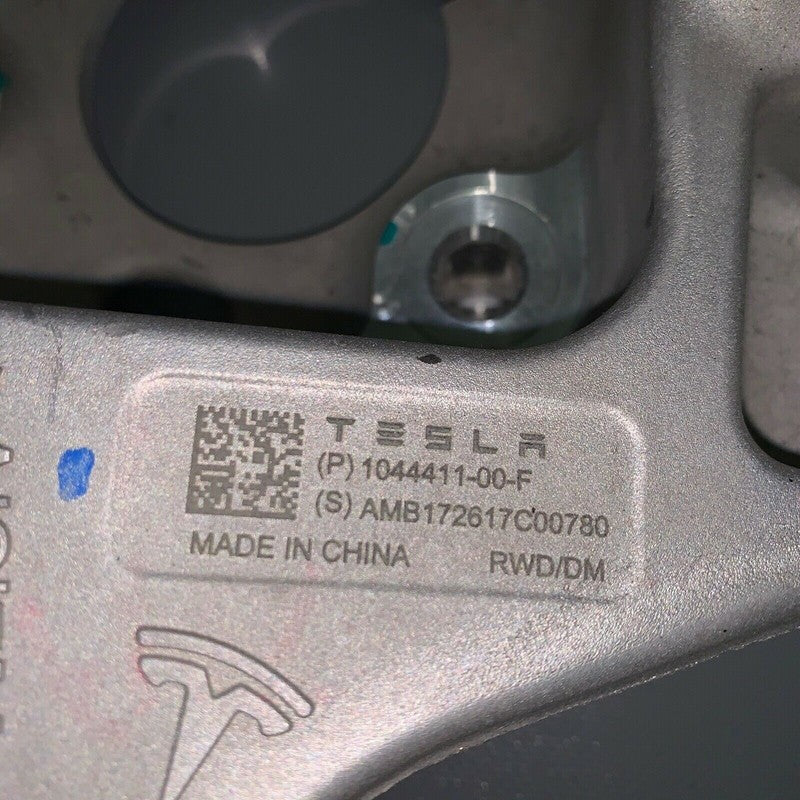 1044411-00-F TESLA MODEL 3 RWD/DM LEFT REAR KNUCKLE 2017 2018 2019 2020 OEM