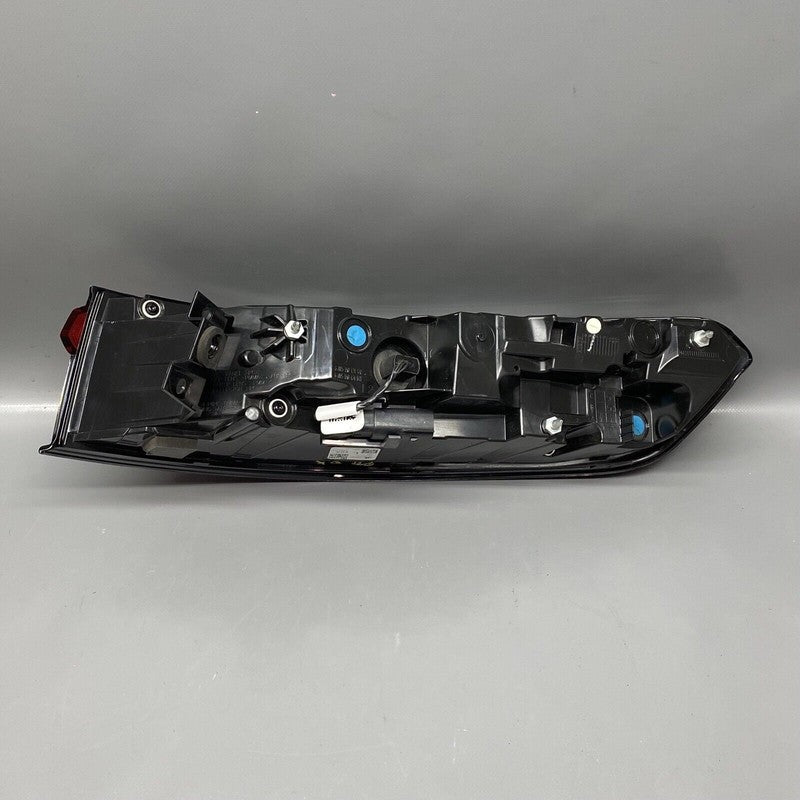 JEEP GRAND CHEROKEE TAIL LIGHT LEFT DRIVER 2021 2022 2023 OEM