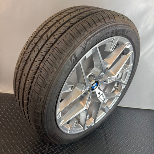 BMW 330i WHEEL RIM 18 INCH 2024 2025 OEM 5A7C687