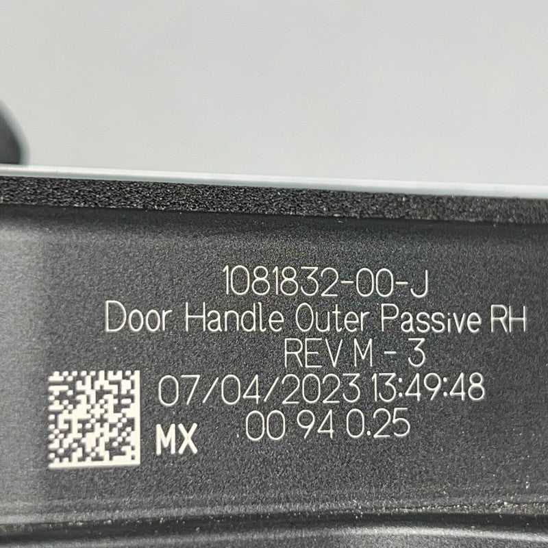 1081832-00-J TESLA MODEL 3 DOOR HANDLE OUTER 2017 2018 2019 2020 OEM 1081832-00-J