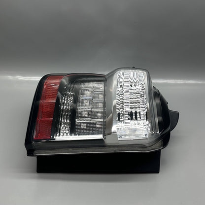 4 RUNNER TOYOTA 4 RUNNER TAIL LIGHT LEFT DRIVER LED 2014 2015 16 17 18 19 2020 2021 OEM 