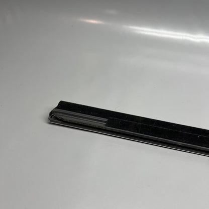 1080748-00-i TESLA MODEL 3 DOOR WINDOW MOLDING RIGHT REAR 2017 18 19 2020 OEM 1080748-00-i