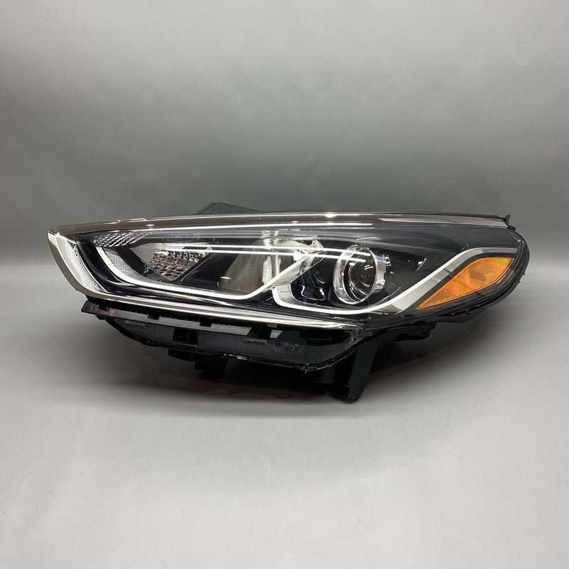 92101-C2500 HYUNDAI SONATA HEADLIGHT LEFT DRIVER 92101-C2500 2018 2019 HALOGEN OEM 