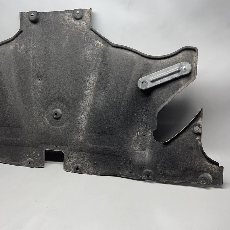 1104313-00-A TESLA MDOEL 3 UNDER BODY REAR MIDDLE COVER 2017 2018 2019 2020 OEM 1104313-00-A