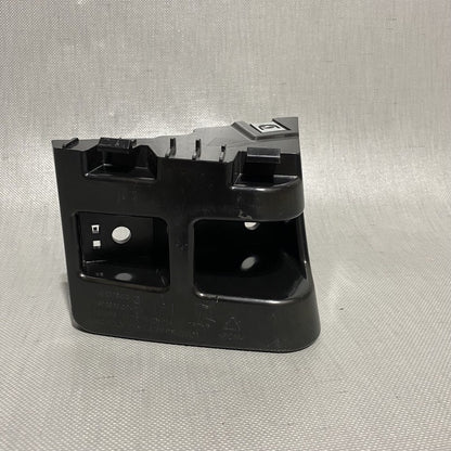 1494038-00-B TESLA MODEL Y TAIL LAMP BRACKET LEFT 1494038-00-B 2020 2021 2022 2023 OEM