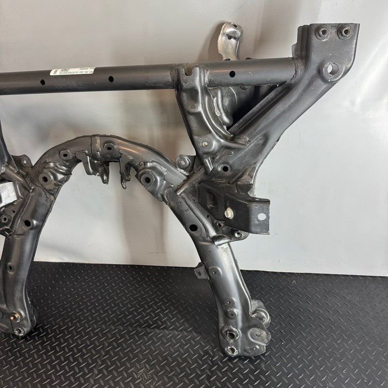 TESLA MODEL Y SUBFRAME CROSSMEMBER FRONT 1044531-00-C 2020 2021 2022 2