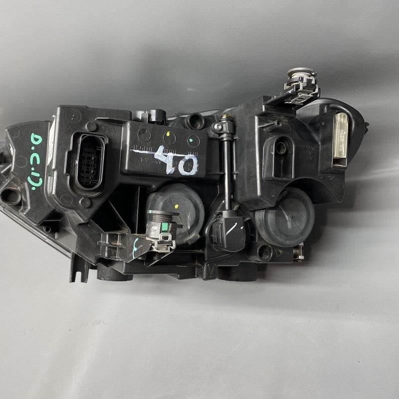 17A941036E VOLKSWAGEN JETTA HEADLIGHT RIGHT PASSENGER 2019 2020 2021 LED OEM 17A941036E
