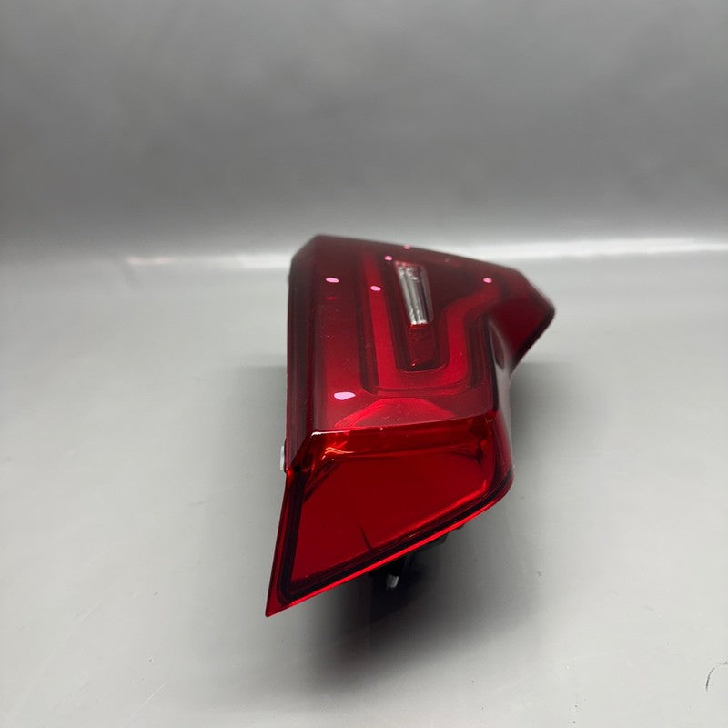 BMW X3 TAIL LIGHT INNER RIGHT PASSENGER NON LED 2018 2019 2020 2021 OE