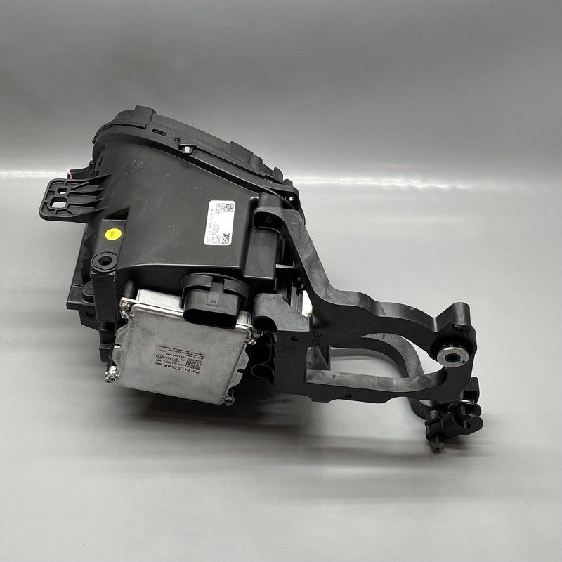 36A941006H BENTLEY BENTAYGA HEADLIGHT RIGHT PASSENGER 36A941006H LED 2017 2018 2019 OEM