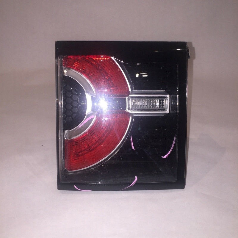 FK72-13193-CG LAND ROVER DISCOVERY SPORT LEFT SIDE TAIL LIGHT 2016 2017 LED OEM DAMAGED