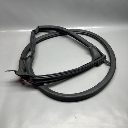 6009586-00-I TESLA MODEL S DOOR BODY SEAL RIGHT REAR 2012-2020 OEM 6009586-00-I