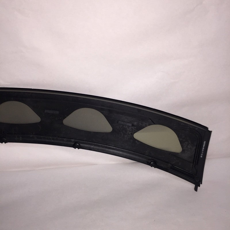 1054419-00-C TESLA MODEL S ROOF GLASS MOULDING APPLIQUE 2016 2017 2018 OEM