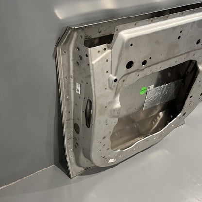 1814852-00-A TESLA CYBERTRUCK DOOR RIGHT REAR 2024 2025 OEM 1814852-00-A