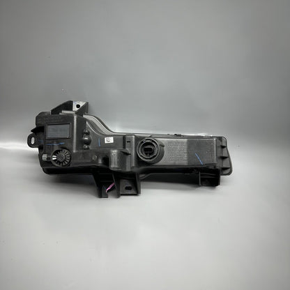 1077391-00-F TESLA MODEL 3 FOG LIGHT LEFT DRIVER 2017 18 19 20 21 22 2023 3 PIN 1077391-00-F