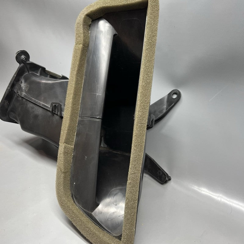 1509536-00-A TESLA MODEL Y AIR INTAKE DUCT 2020 2021 2022 2023 OEM 1509536-00-A