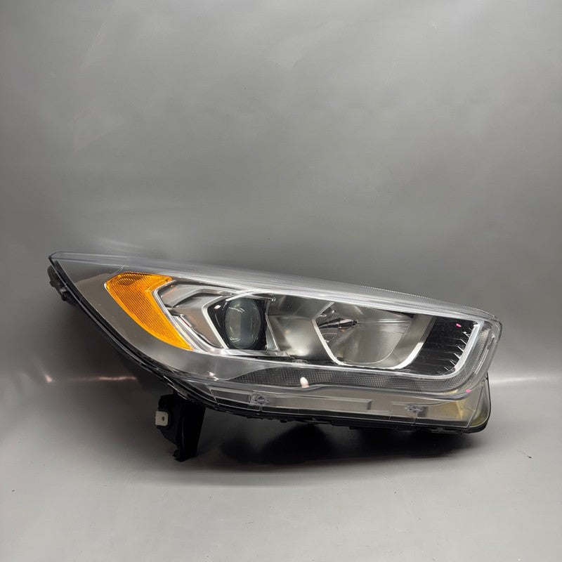 GJ54-13W029-BH FORD ESCAPE HEADLIGHT RIGHT PASSENGER 2017 2018 2019 XENON OEM GJ54-13W029-BH