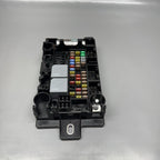 M8D2-14A073-BA LAND ROVER DISCOVERY SPORT FUSE BOX 2020 2021 2022 2023 OEM M8D2-14A073-BA
