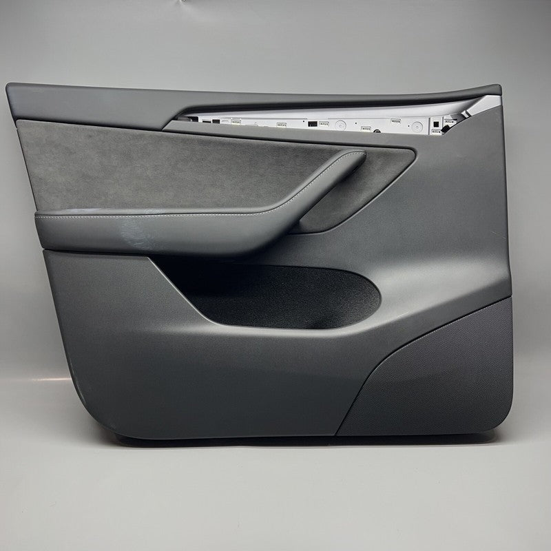 1997294-00-E TELSA MODEL Y  DOOR TRIM PANEL LEFT FRONT 2020 2021 2022 2023 OEM 1997294-00-E