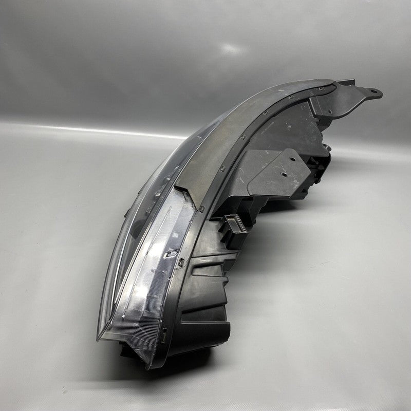 92102F3500 HYUNDAI ELANTRA HEADLIGHT RIGHT PASSENGER 92102F3500 2019 2020 HALOGEN OEM