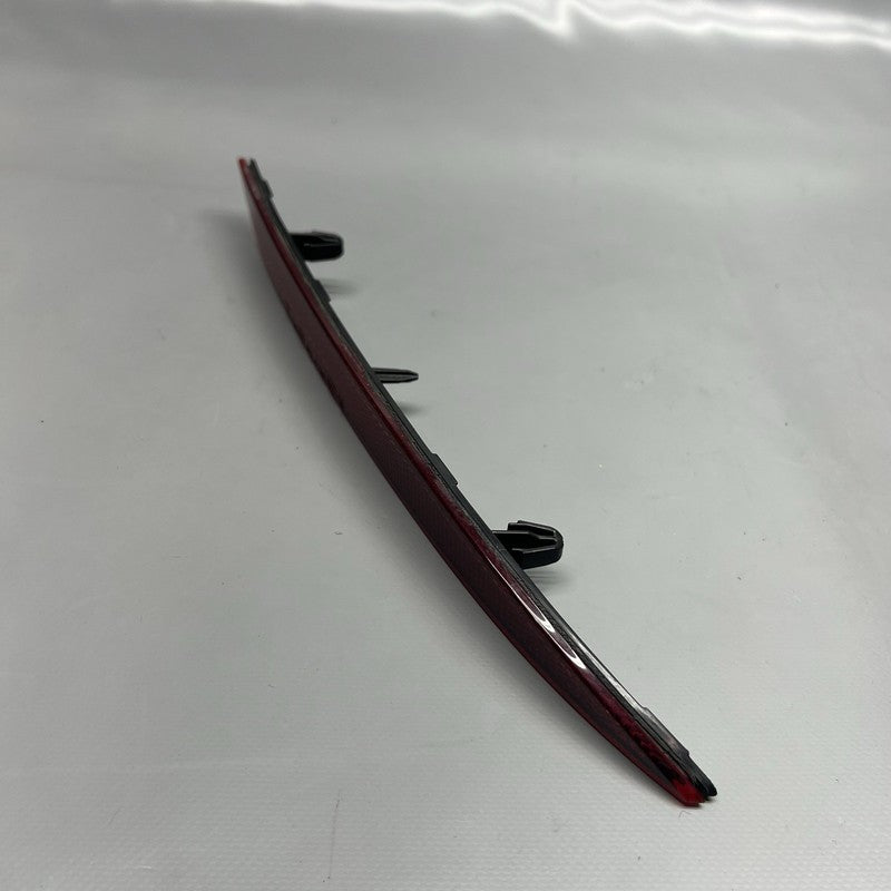 1077407 TESLA MODEL 3 REAR BUMPER REFLECTOR RIGHT PASSENGER 2016 2017 2018 2019 2020 OEM