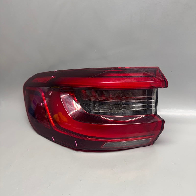 BMW X5 TAIL LIGHT LEFT DRIVER X5M 2019 2020 2021 2022 2023 OEM 3744226