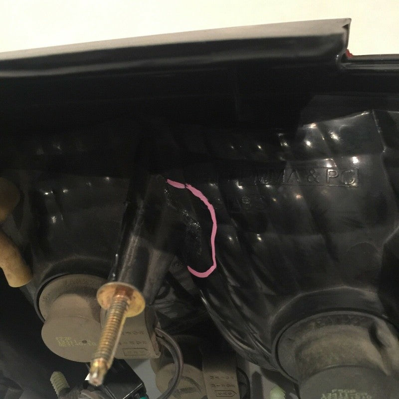 FORD MUSTANG TAIL LIGHT LEFT DRIVER 1999 2000 2001 2002 2003 2004 OEM