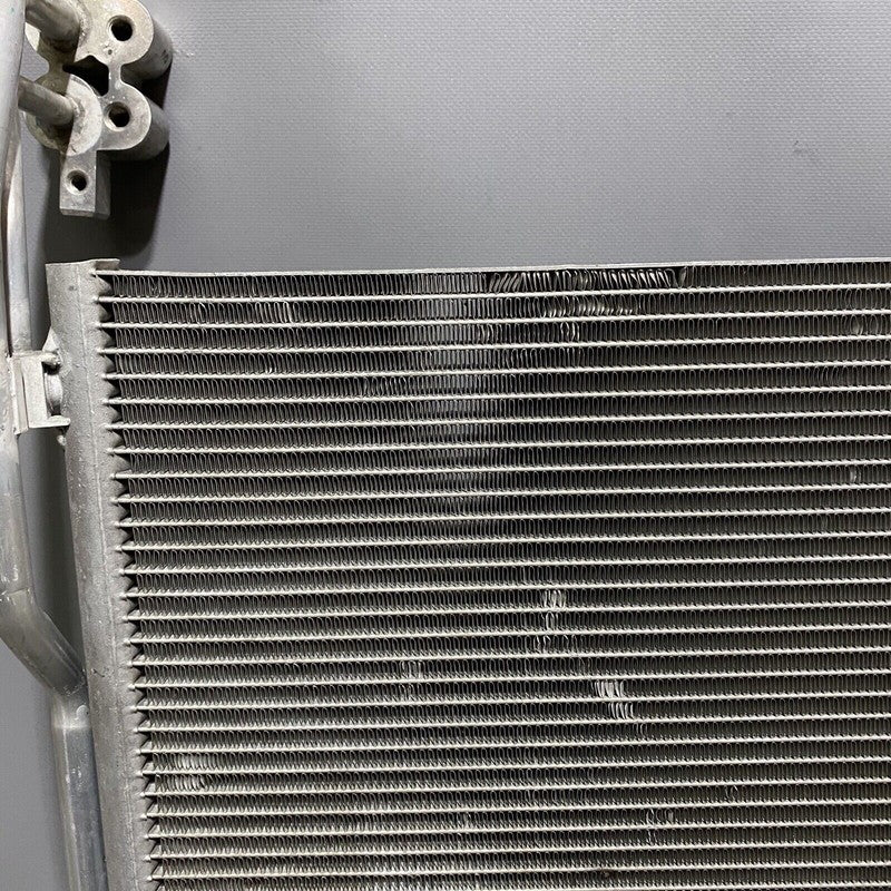 7P0820411B PORSCHE CAYENNE AC CONDENSER VOLKSWAGEN TOUAREG 3.0L V6 2011 2012 13 14 15 2016