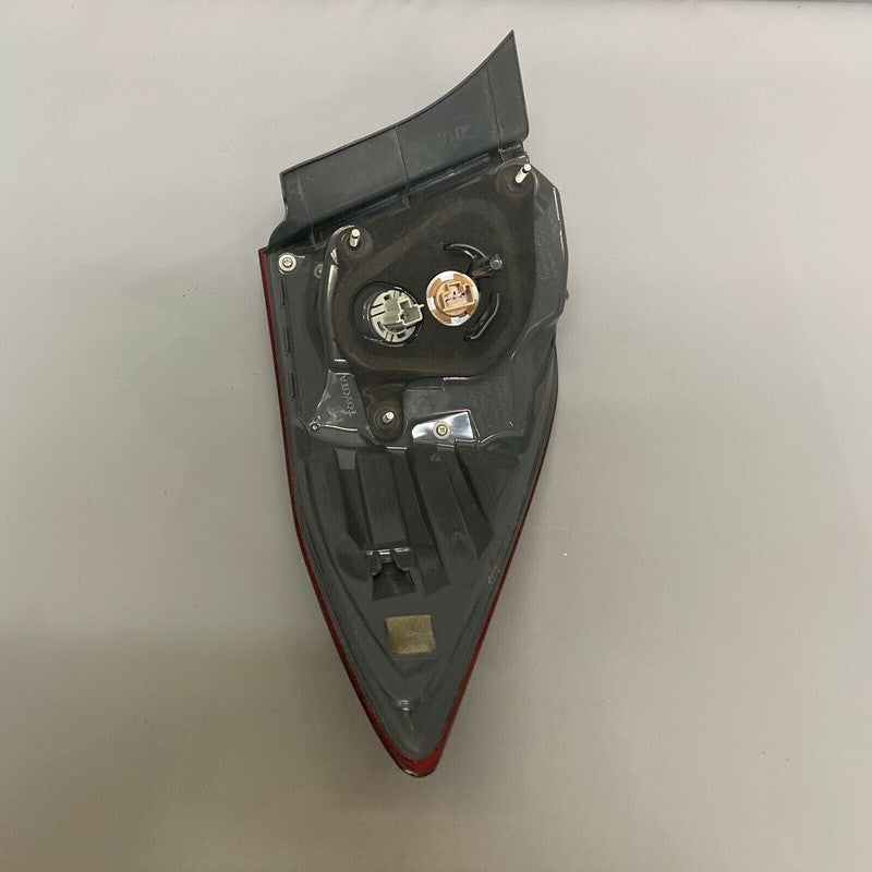 TOYOTA COROLLA TAIL LIGHT RIGHT PASSENGER 2014 2015 2016 OEM