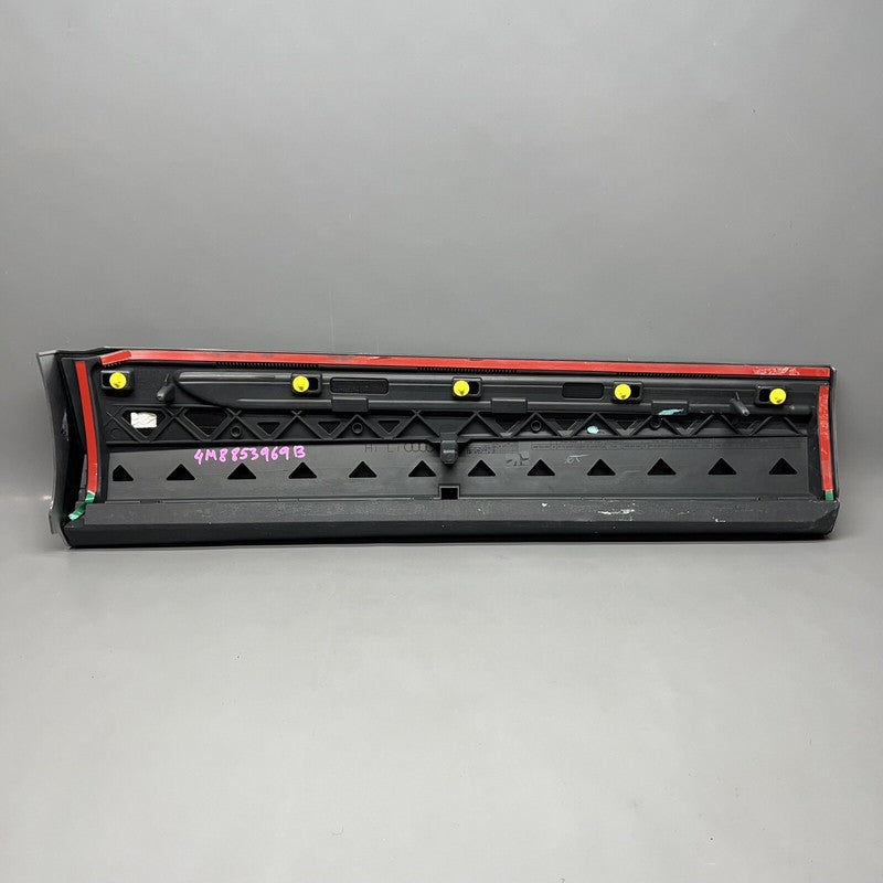 4M8853969B AUDI Q8 DOOR MOLDING LEFT REAR SQ8 2019 2020 2021 2022 2023 OEM 4M8853969B