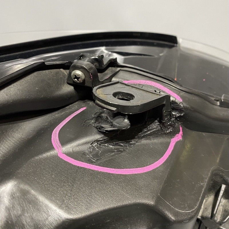 IS300 LEXUS IS300 LUXURY HEADLIGHT LEFT DRIVER XENON 2018 2019 2020 2021 OEM