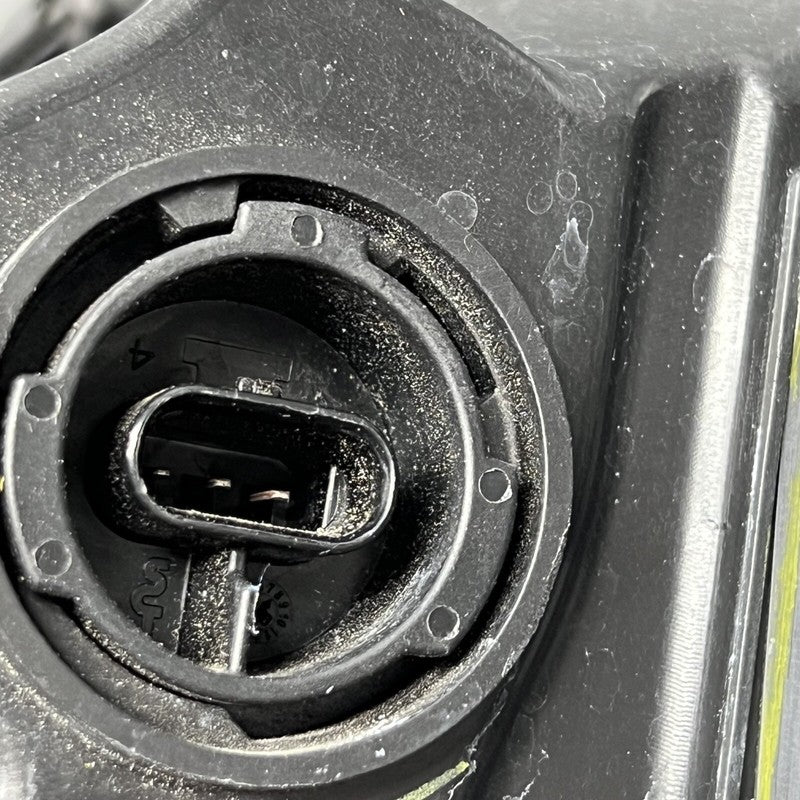 1077372-10-i TESLA MODEL 3 HEADLIGHT RIGHT PASSENGER 2017 2018 2019 2020 LED OEM 1077372-10-i