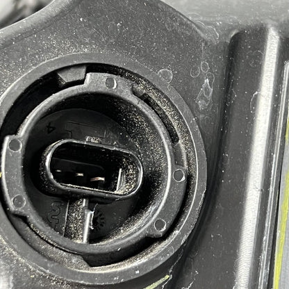 1077372-10-i TESLA MODEL 3 HEADLIGHT RIGHT PASSENGER 2017 2018 2019 2020 LED OEM 1077372-10-i