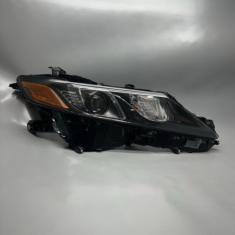 TOYOTA CAMRY HEADLIGHT RIGHT PASSENGER 2018 2019 2020 LED OEM