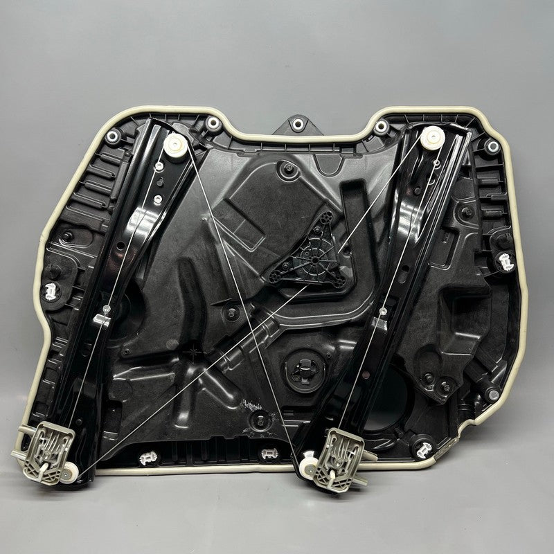 BMW X4M WINDOW REGULATOR LEFT FRONT 2019 2020 2021 2022 2023 OEM 74317